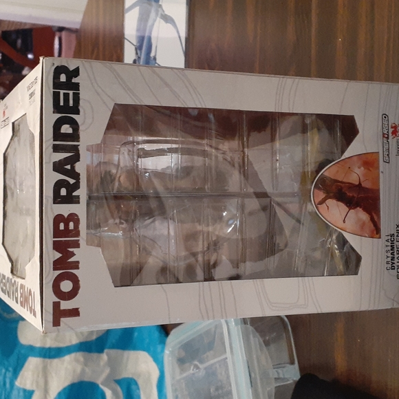 Tomb Raider Lara Croft 2014 Action Figure Figurine Toy Square Enix Gameforged - Picture 4 of 6